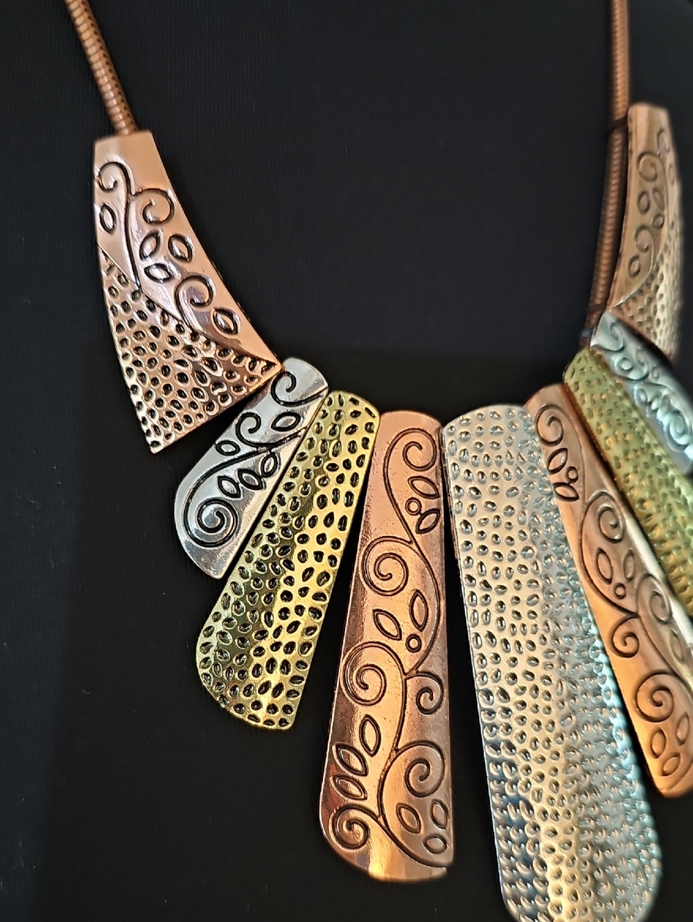 Necklace - Picture 7 of 16